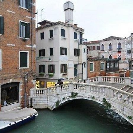Ca' Dei Nomboli Canal View Velence Kültér fotó